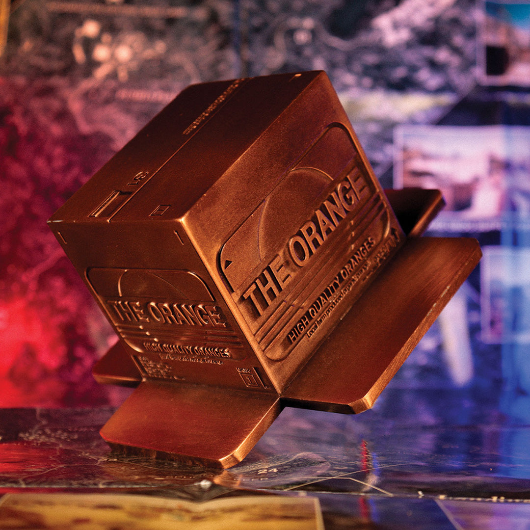 Metal Gear Solid 2: Replica Antique Gold Plated Cardboard Box
